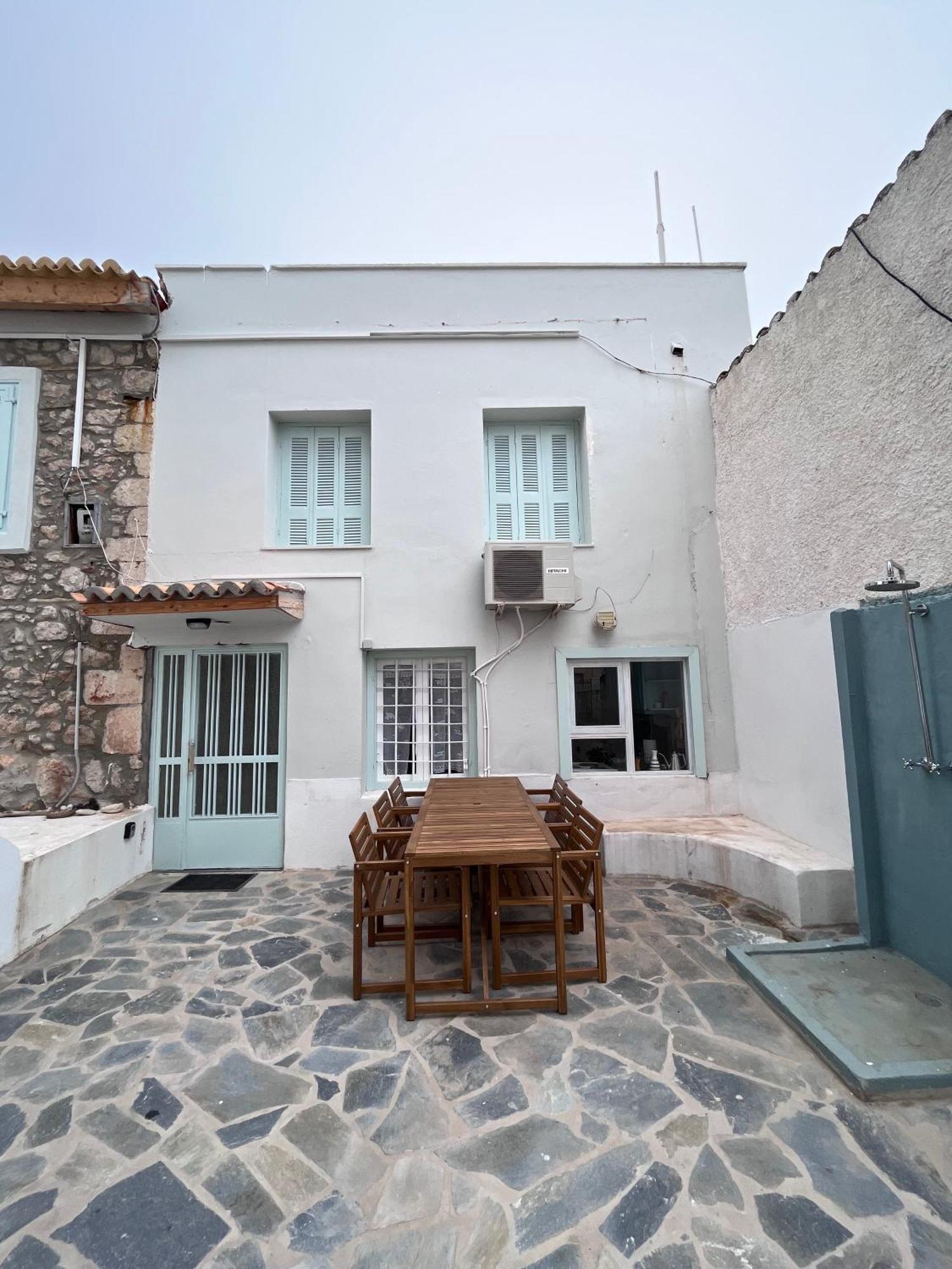 Galaxidi Authentic Rooftop House Exterior foto